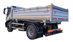 Tipper vehicle capacity of 7 m3 - ATRIK